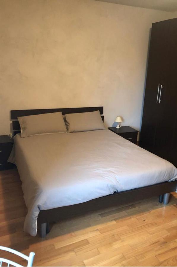 A 4 chilometri dal belvedere più bello delle Langhe La Morra Eksteriør billede